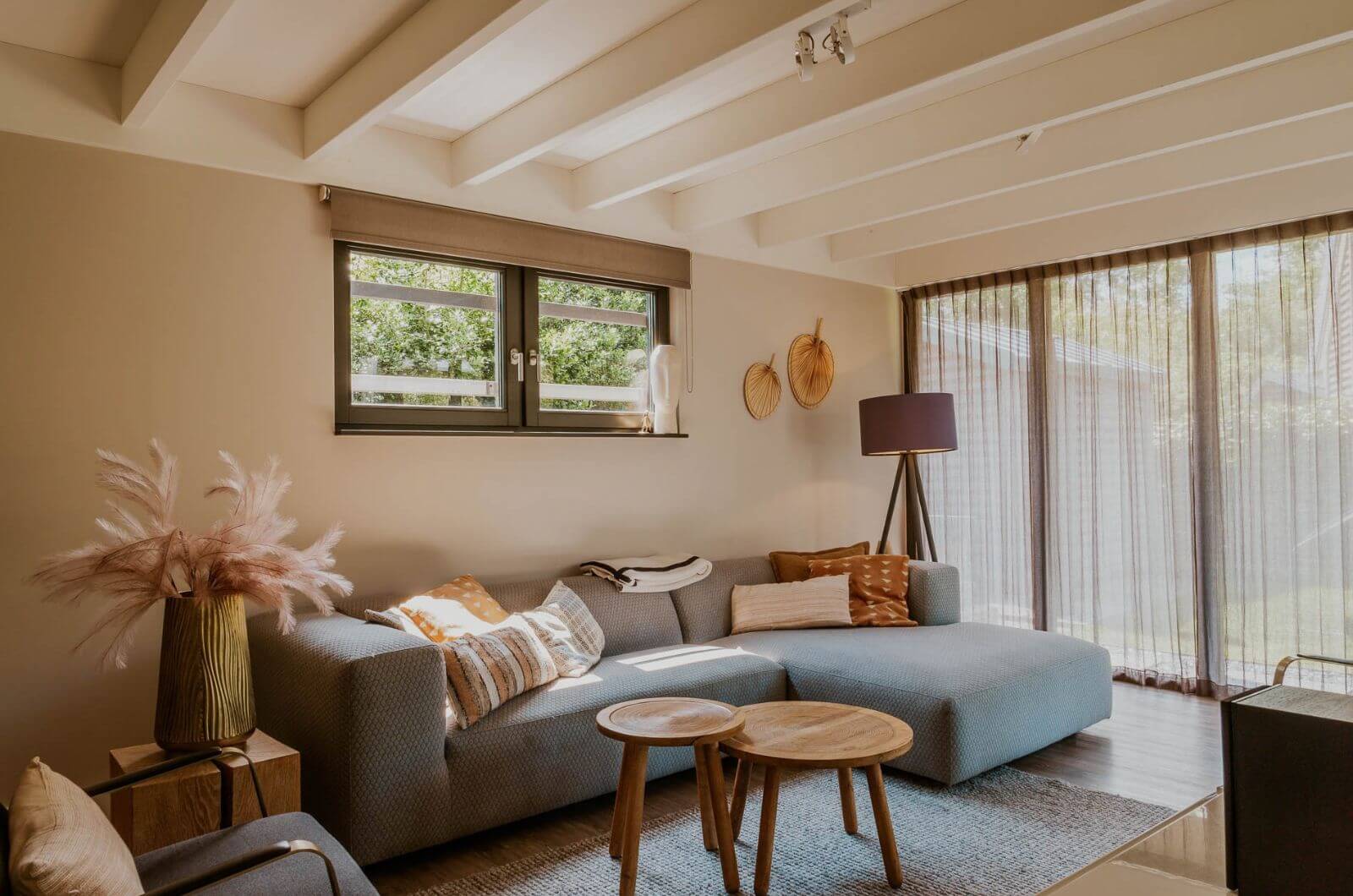 Living-holland-am-meer-strand-mit-sauna-jacuzzi-whirlpool-8-personen-familienfreundlich-Dutchen-Duynvoet
