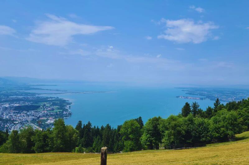 Blick-auf-Bodensee-vom-Pfaender-Bregenz-Oesterreich