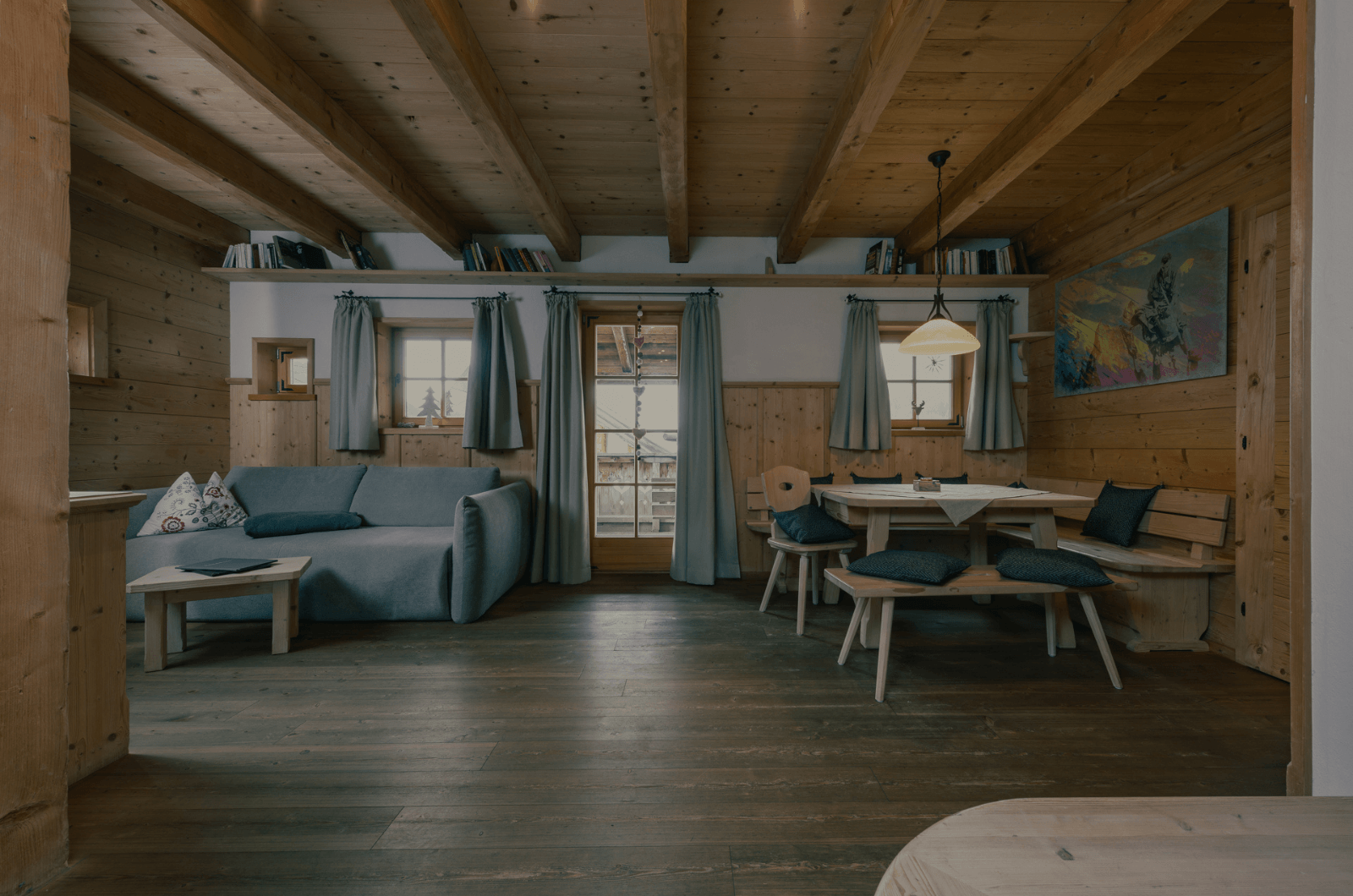 Chalet-Naturresort-Puradies-Leogang-Familienhotel-an-der-Piste-Kinderhotel-Familienappartement-Hotel-4-Sterne-Skigebiet-Familienurlaub-mit-Kind-Pool