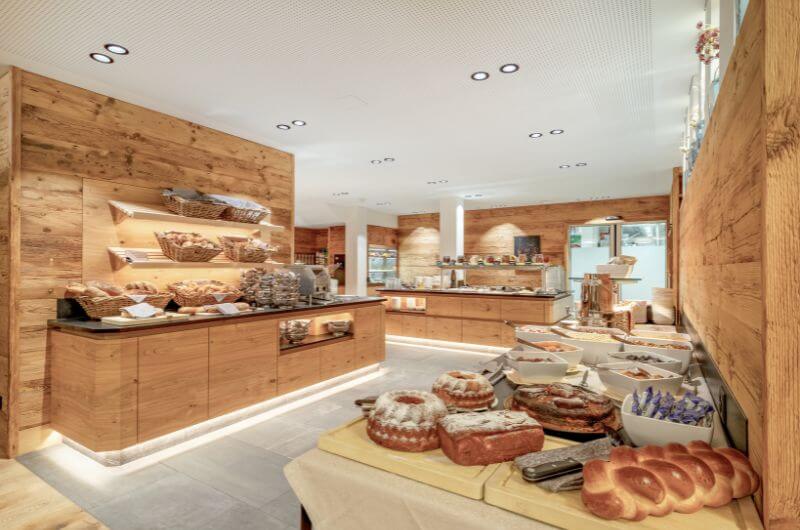 all-inclusive-familienhotel-an-der-skipiste-liechtenstein-gorfion-familienurlaub-kinderhotel-urlaub-mit-kindern