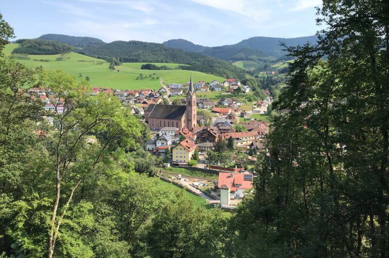 schwarzwald-urlaub-mit-kind-oberharmersbach-familienurlaub-schwarzwaldurlaub