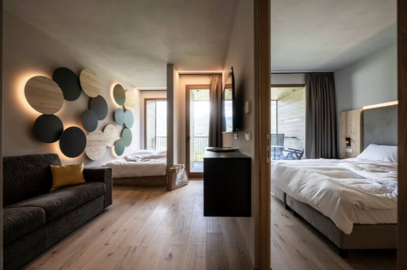 Suite-Familienhotel-Natz-Schabs-familienfreundlich-Geheimtipp-Urlaub-mit-kindern-pool-wellness-ferienwohnung-Das-Muehlwald-Suedtirol