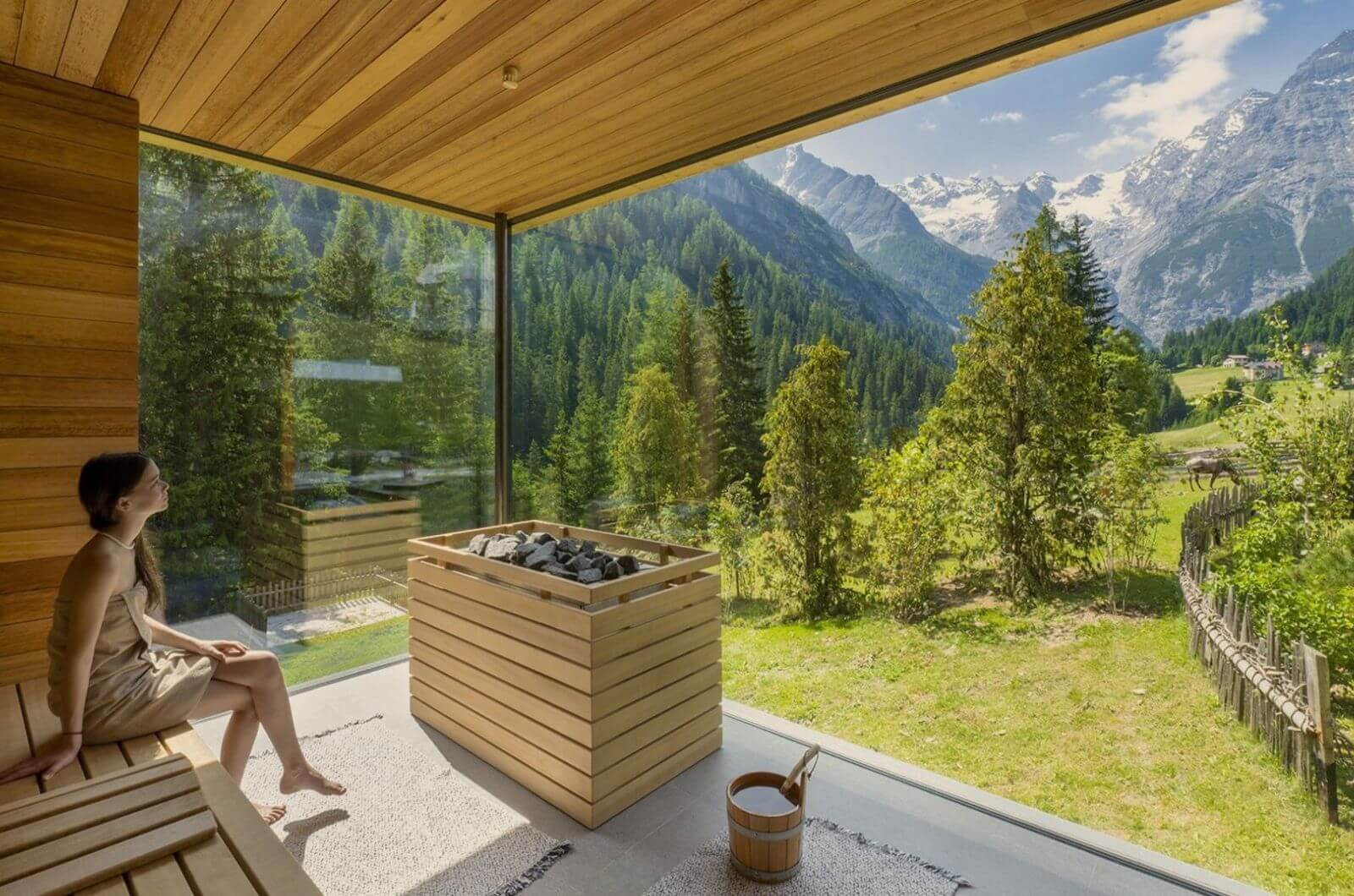 Panoramasauna-Familienhotel-Boutique-Hotel-Suedtirol-Familienurlaub-Urlaub-mit-Kindern-Baby-in-den-Bergen-Bella-Vista-Trafoi
